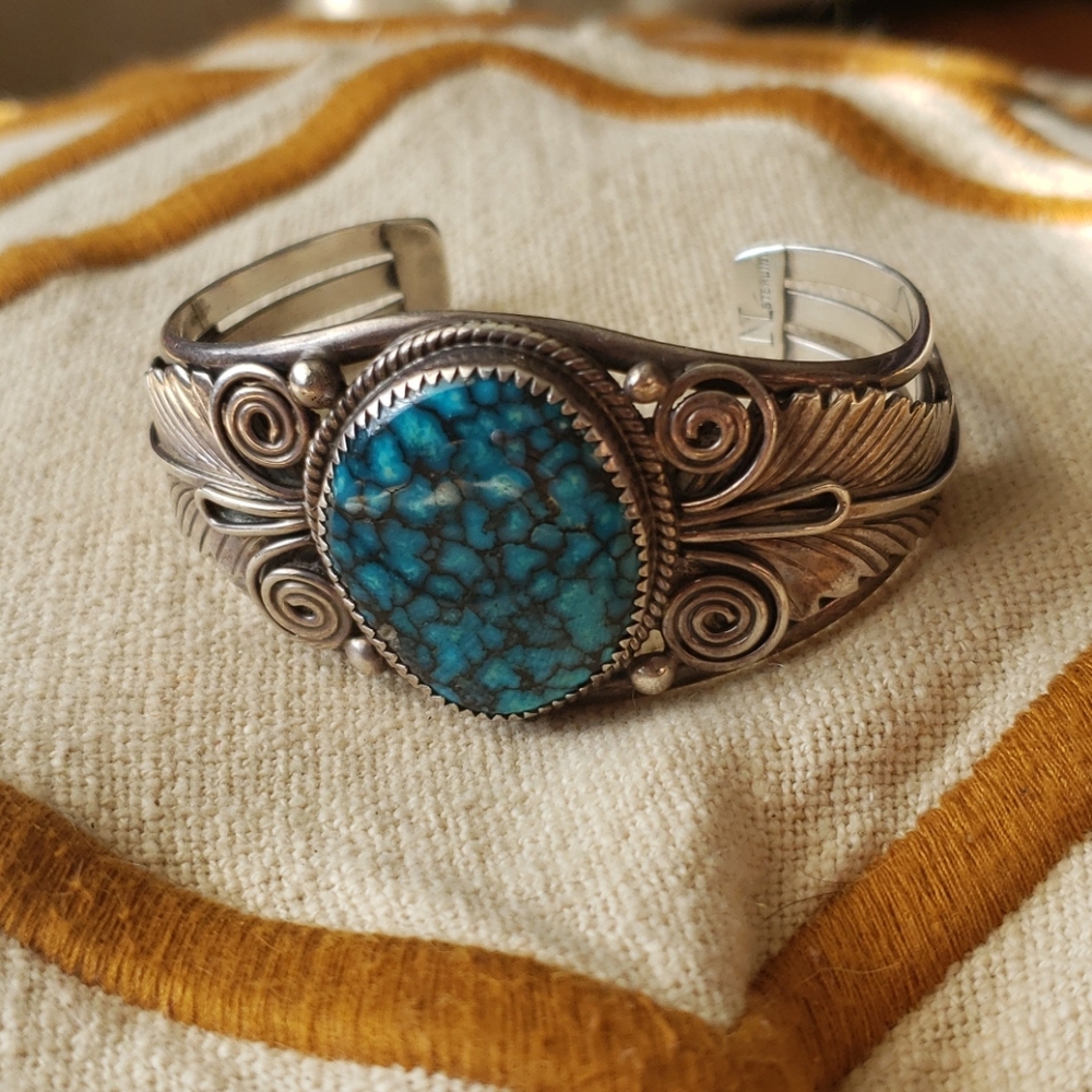 Sterling Silver Turqoise Bracelet